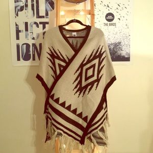 Cake & Roses Fringe Poncho